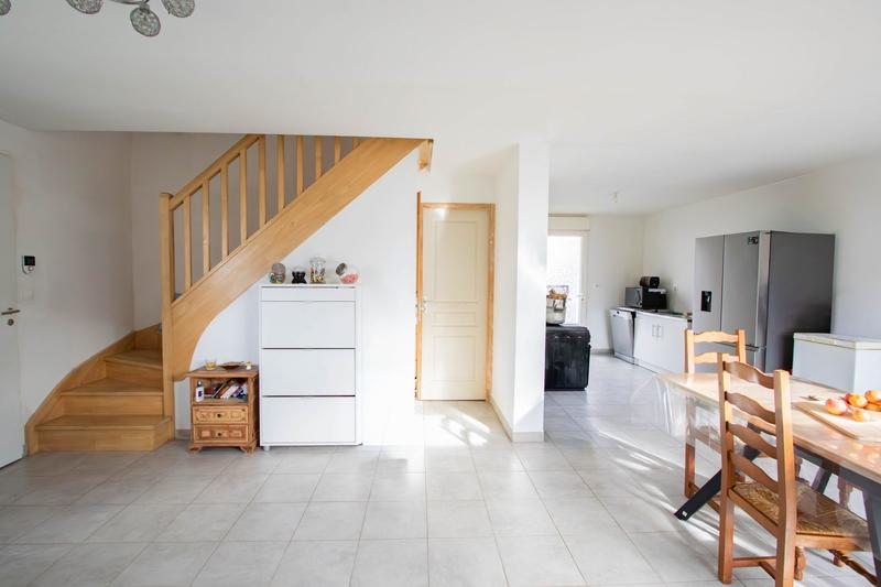 Maison - 91 m² - 5 pièces