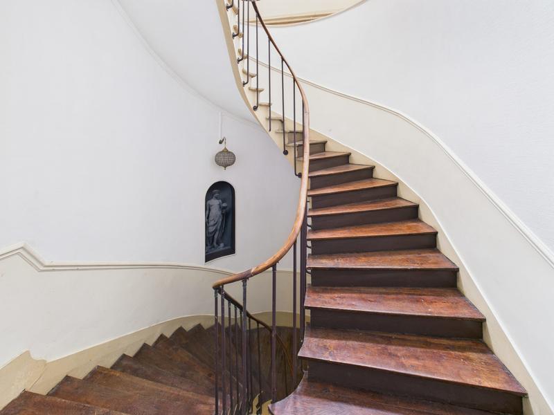 Appartement - 98 m² - 4 pièces