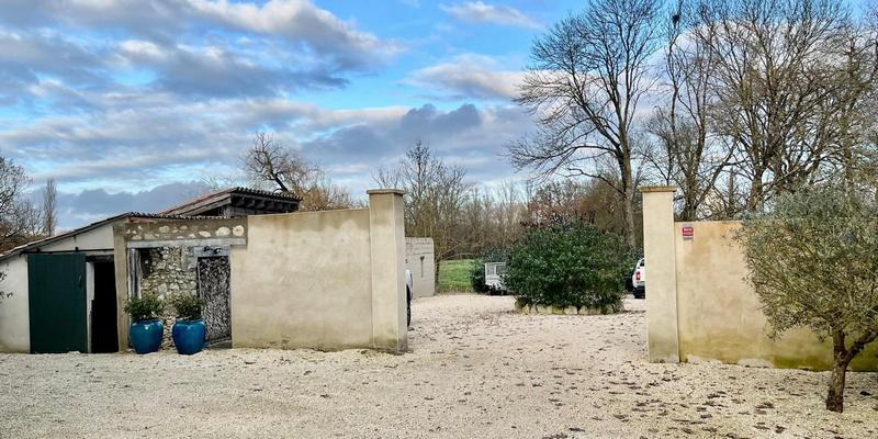 Maison - 224 m² - 6 pièces