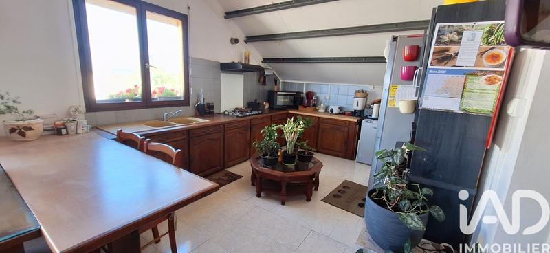 Maison - 180 m² - 8 pièces