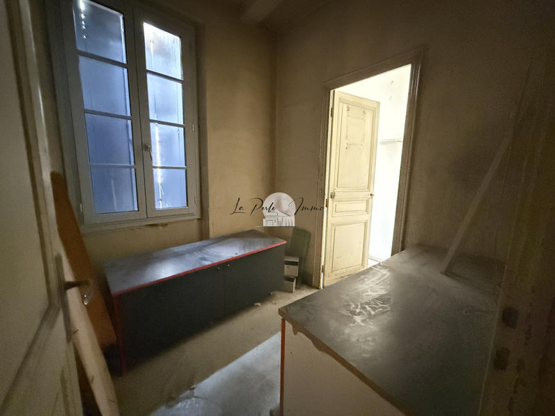 Local commercial - 105 m²