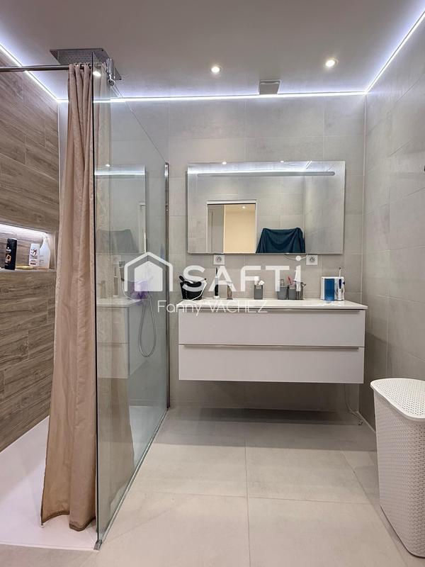 Maison - 98 m² - 4 pièces