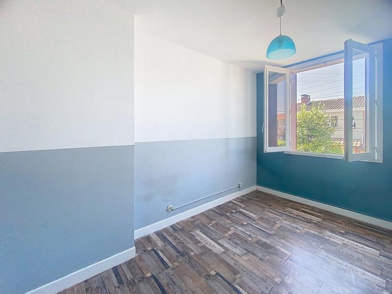 Maison - 100 m² - 6 pièces