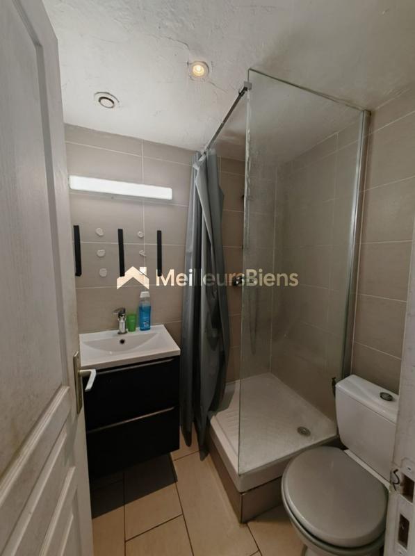 Immeuble - 350 m² - 19 pièces