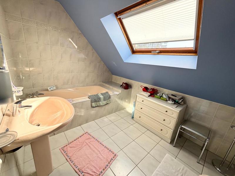 Maison - 158 m² - 6 pièces