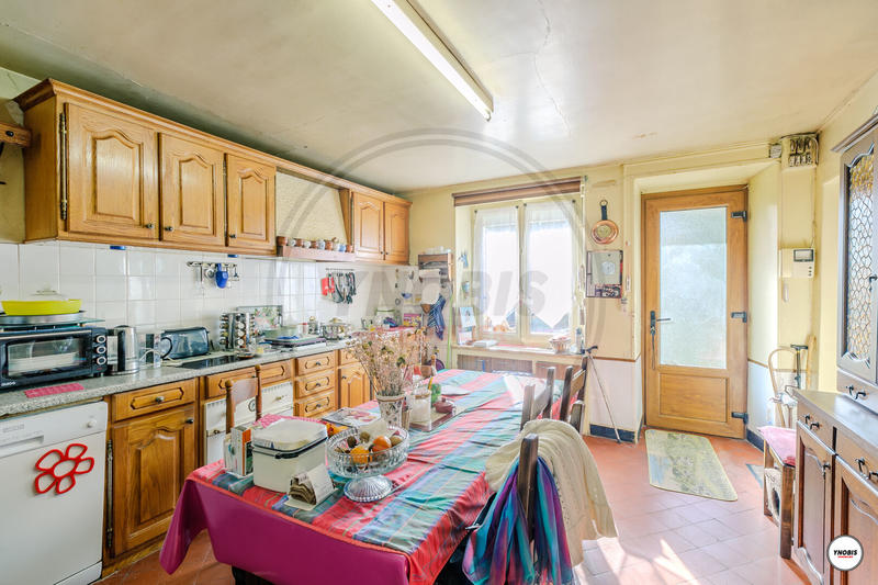 Maison - 300 m² - 10 pièces