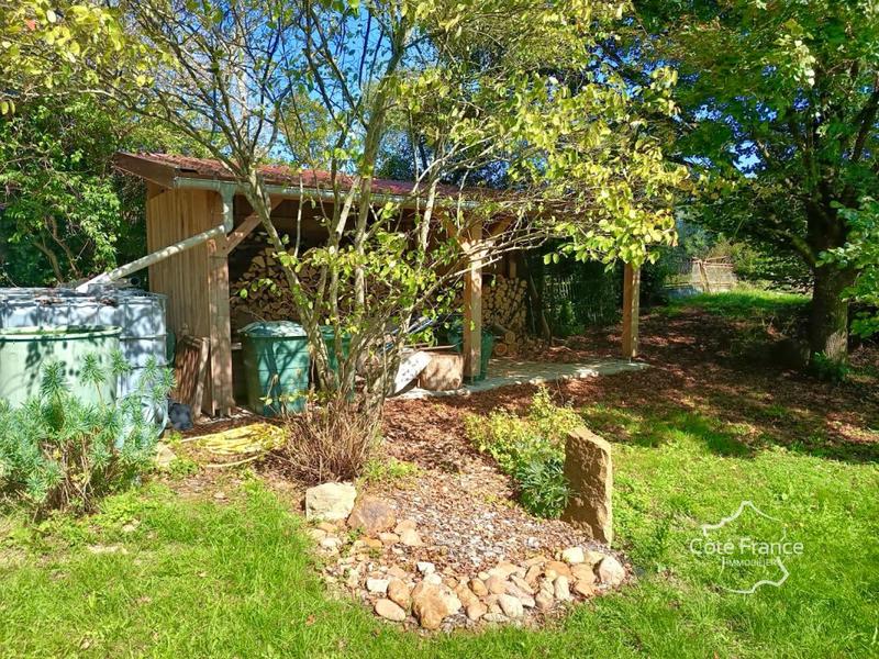 Demeure - 157 m² - 5 pièces