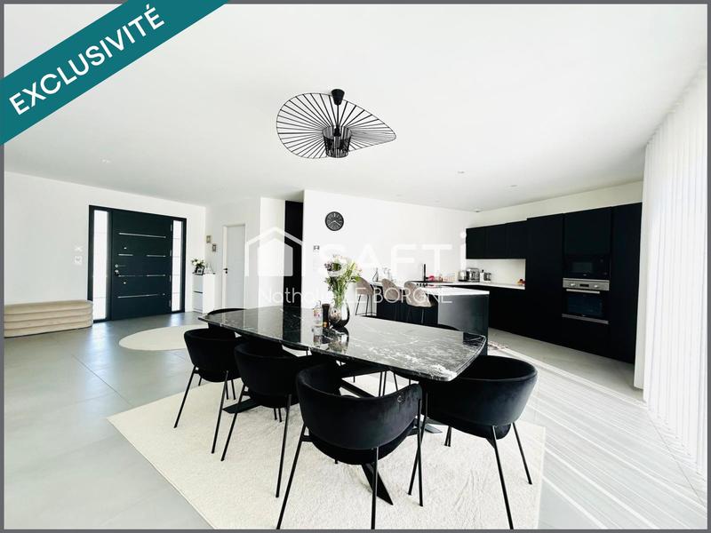 Maison - 117 m² - 5 pièces