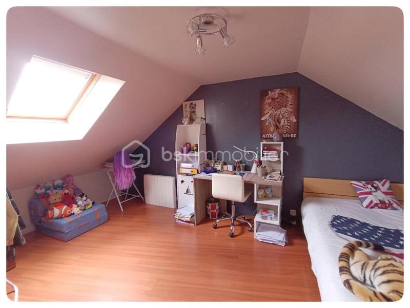 Pavillon - 150 m² - 6 pièces