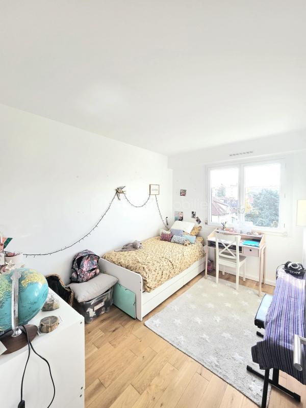 Appartement - 74 m² - 4 pièces