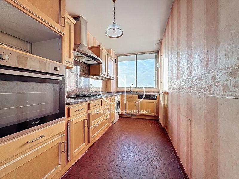 Appartement - 86 m² - 4 pièces