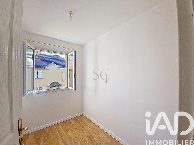 Maison - 92 m² - 6 pièces