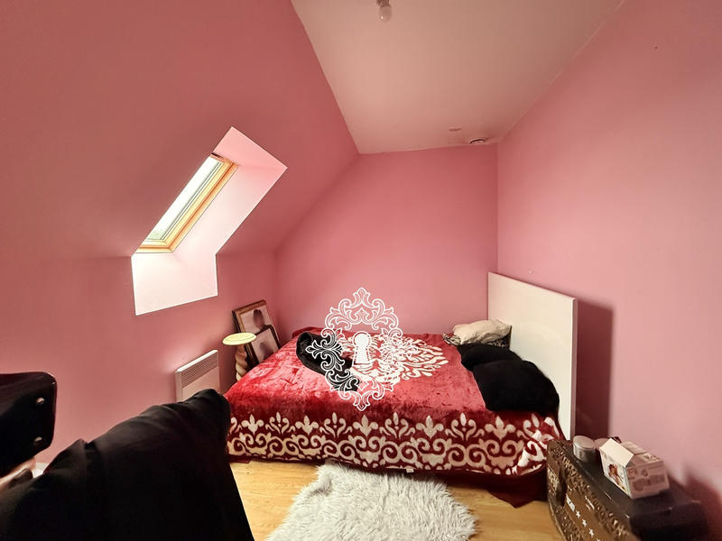 Maison - 97 m² - 4 pièces