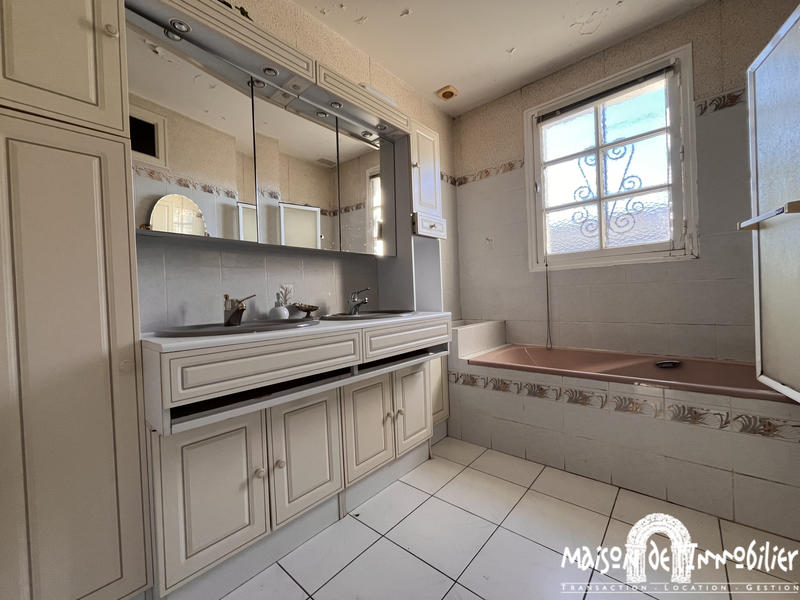 Maison - 84 m² - 4 pièces