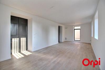 Duplex - 120 m² - 4 pièces