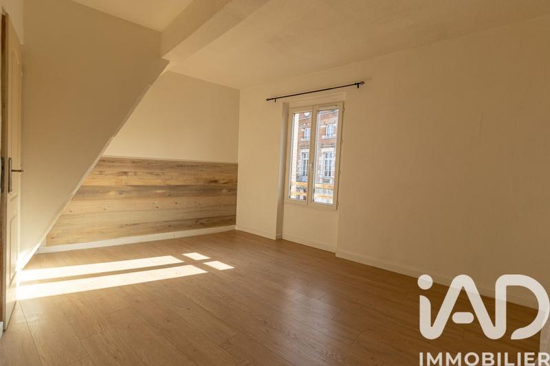Appartement - 90 m² - 4 pièces
