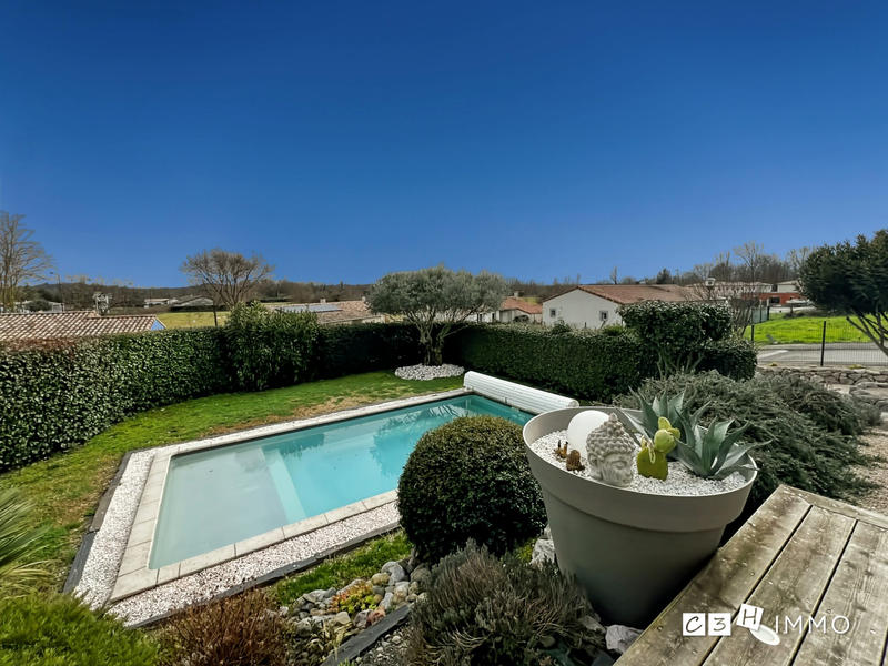 Maison contemporaine - 131 m² - 5 pièces