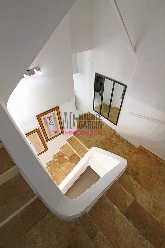 Maison - 165 m² - 8 pièces