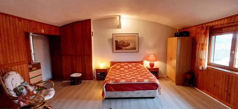 Propriété - 640 m² - 31 pièces