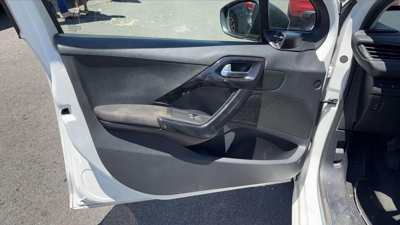 Peugeot 208 1.4 HDi 68 Confort