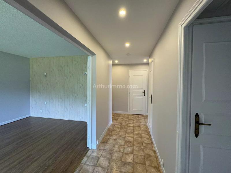 Appartement - 80 m² - 4 pièces