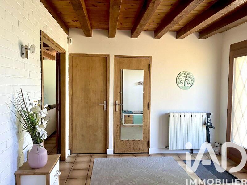 Maison - 186 m² - 8 pièces