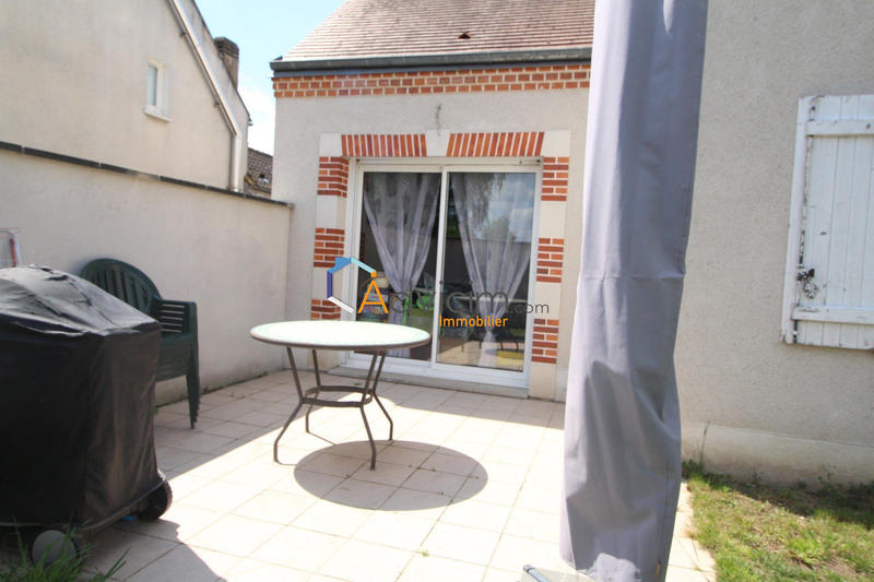 Maison - 99 m² - 4 pièces