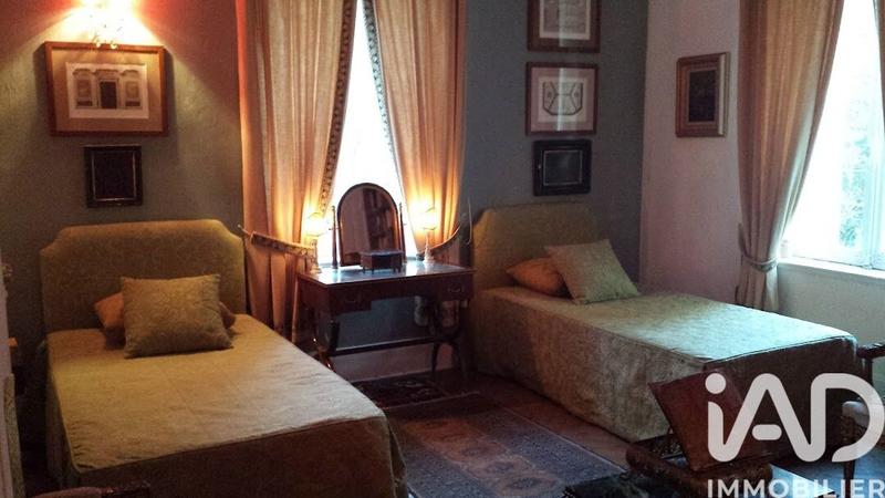 Maison - 600 m² - 14 pièces