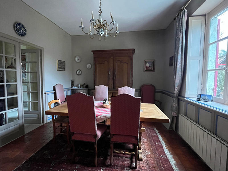 Maison - 150 m² - 6 pièces