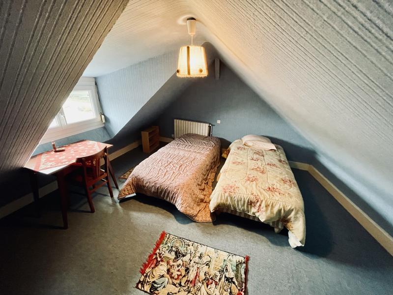 Maison traditionnelle - 95 m² - 5 pièces