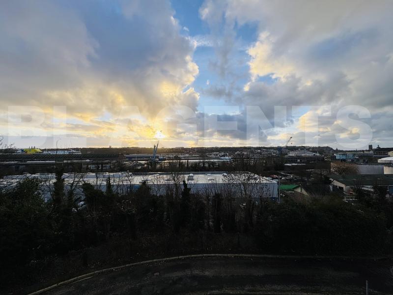 Appartement - 72 m² - 4 pièces