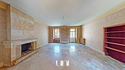 Hôtel particulier - 275 m² - 15 pièces