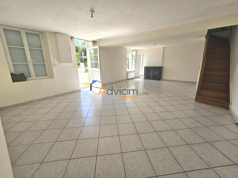 Maison - 110 m² - 6 pièces