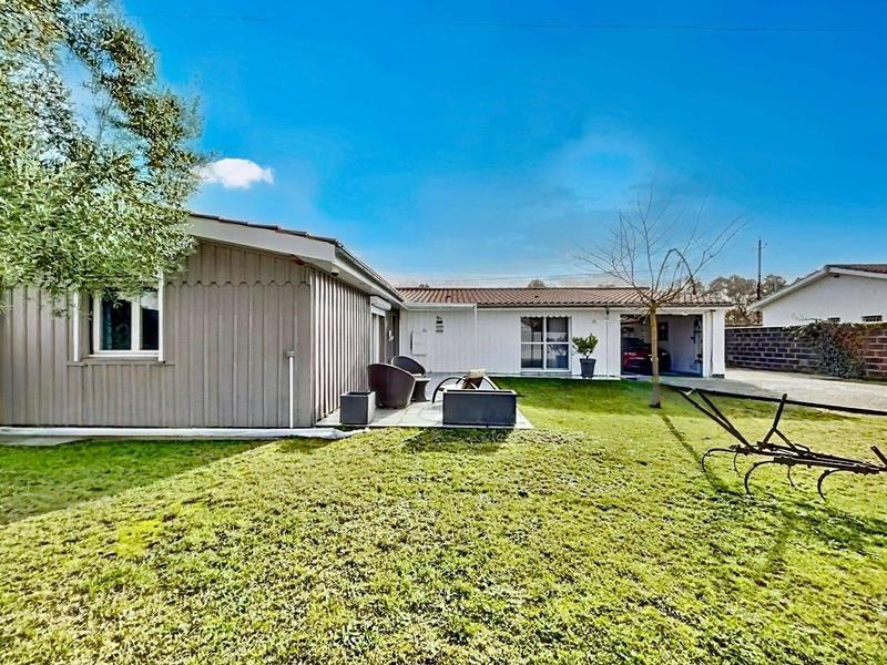 Maison - 100 m² - 4 pièces