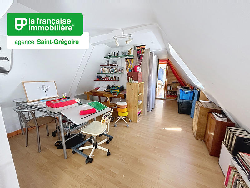 Maison - 240 m² - 10 pièces