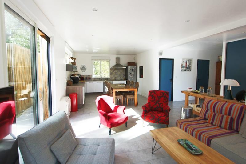 Maison - 104 m² - 4 pièces