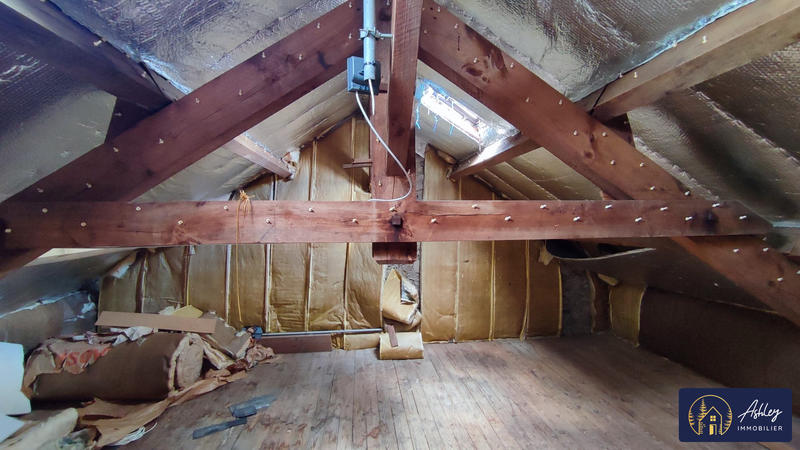 Maison - 100 m² - 7 pièces