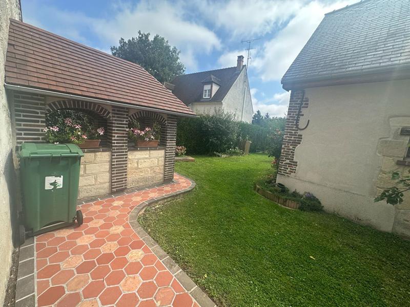 Maison - 93 m² - 5 pièces