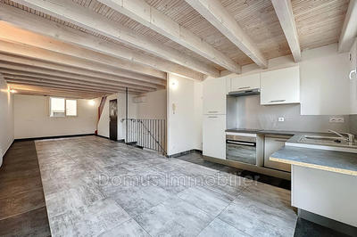 Maison de village - 74 m² - 4 pièces