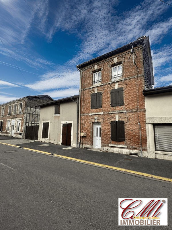 Maison - 148 m² - 7 pièces