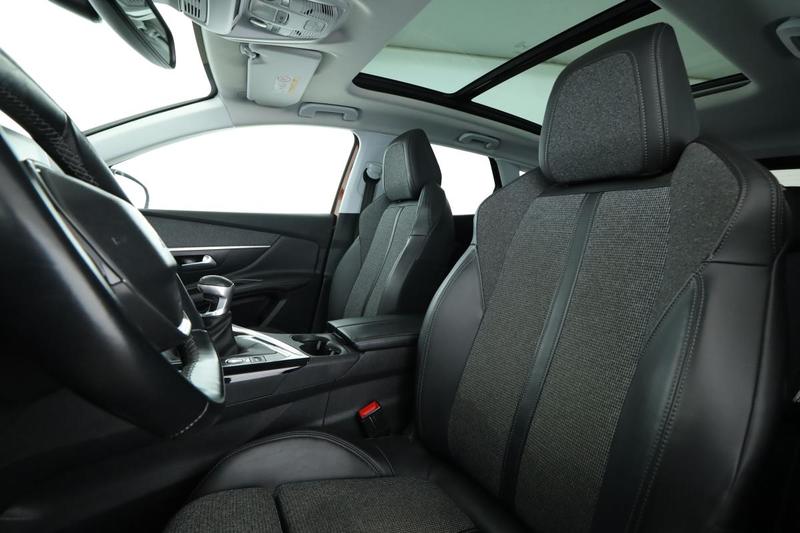 Peugeot 3008 2.0 Blue-HDi Allure Business 150 ch