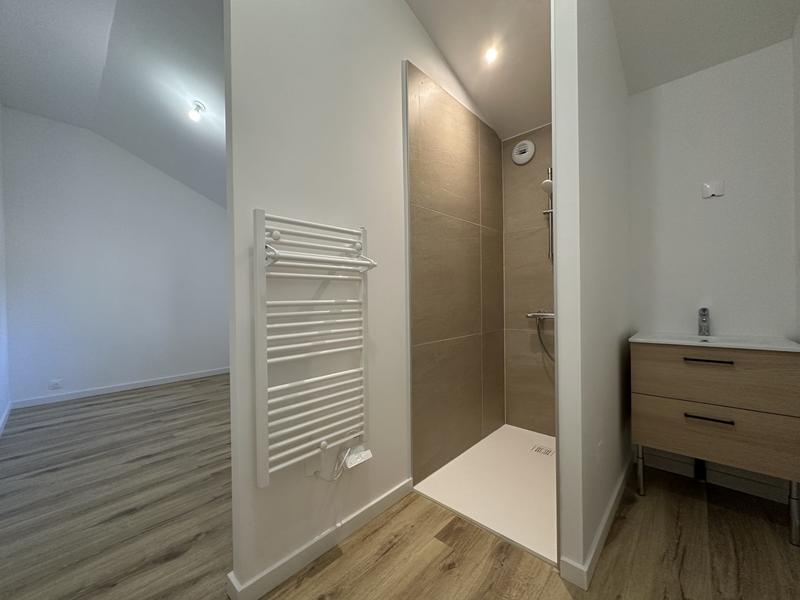 Appartement - 87 m² - 4 pièces