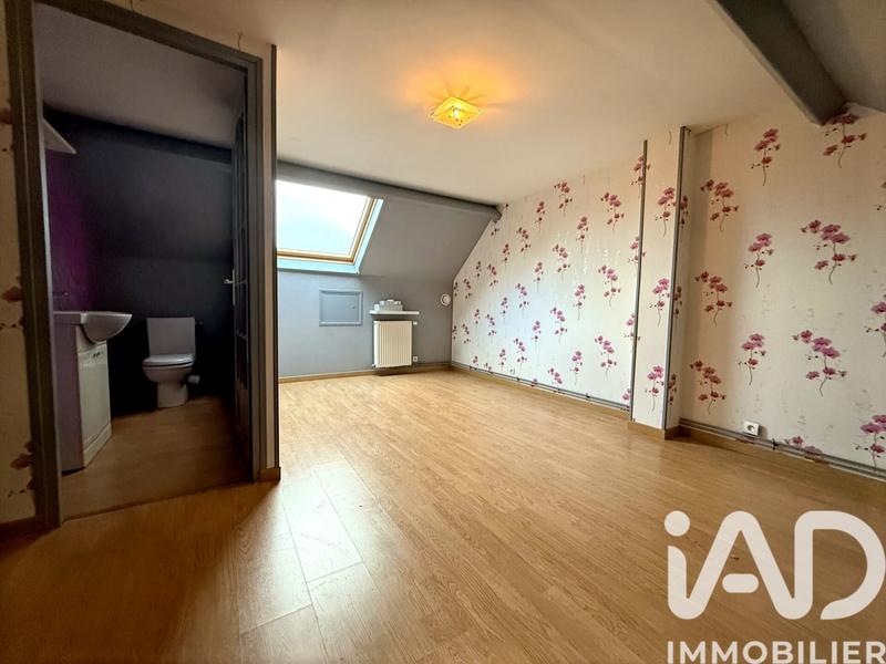 Maison - 198 m² - 8 pièces