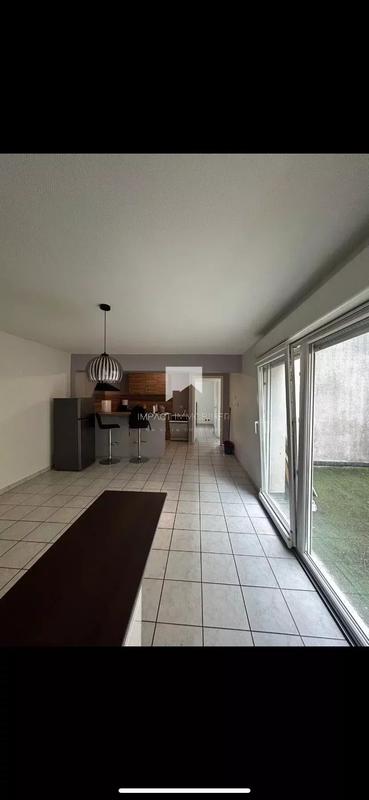 Appartement - 60 m² - 3 pièces