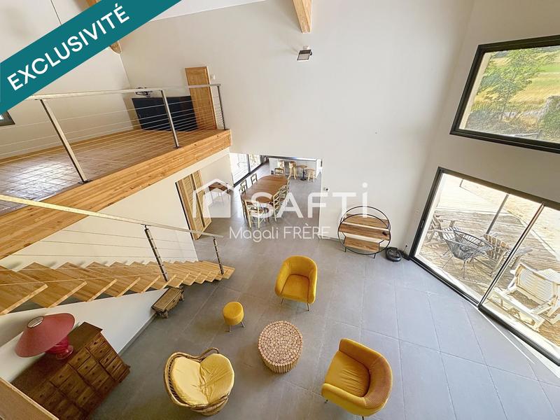 Villa - 211 m² - 5 pièces