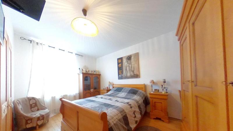 Propriété - 147 m² - 5 pièces