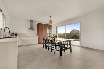 Maison - 126 m² - 5 pièces