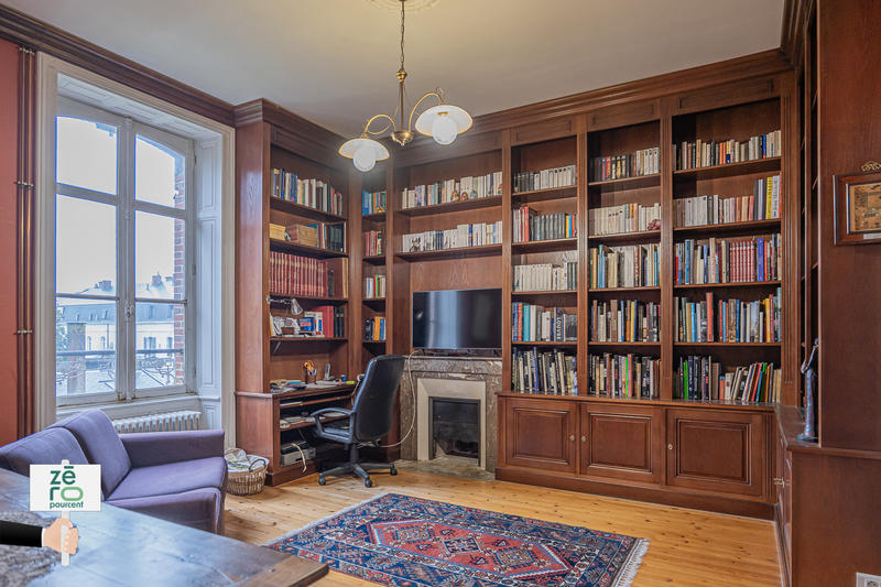 Maison - 311 m² - 12 pièces