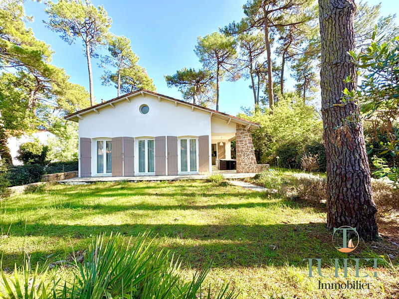 Maison - 93 m² - 4 pièces