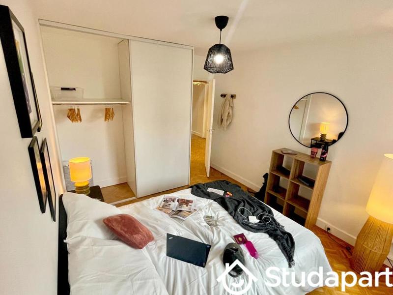 Chambre - 12 m² - 1 pièce